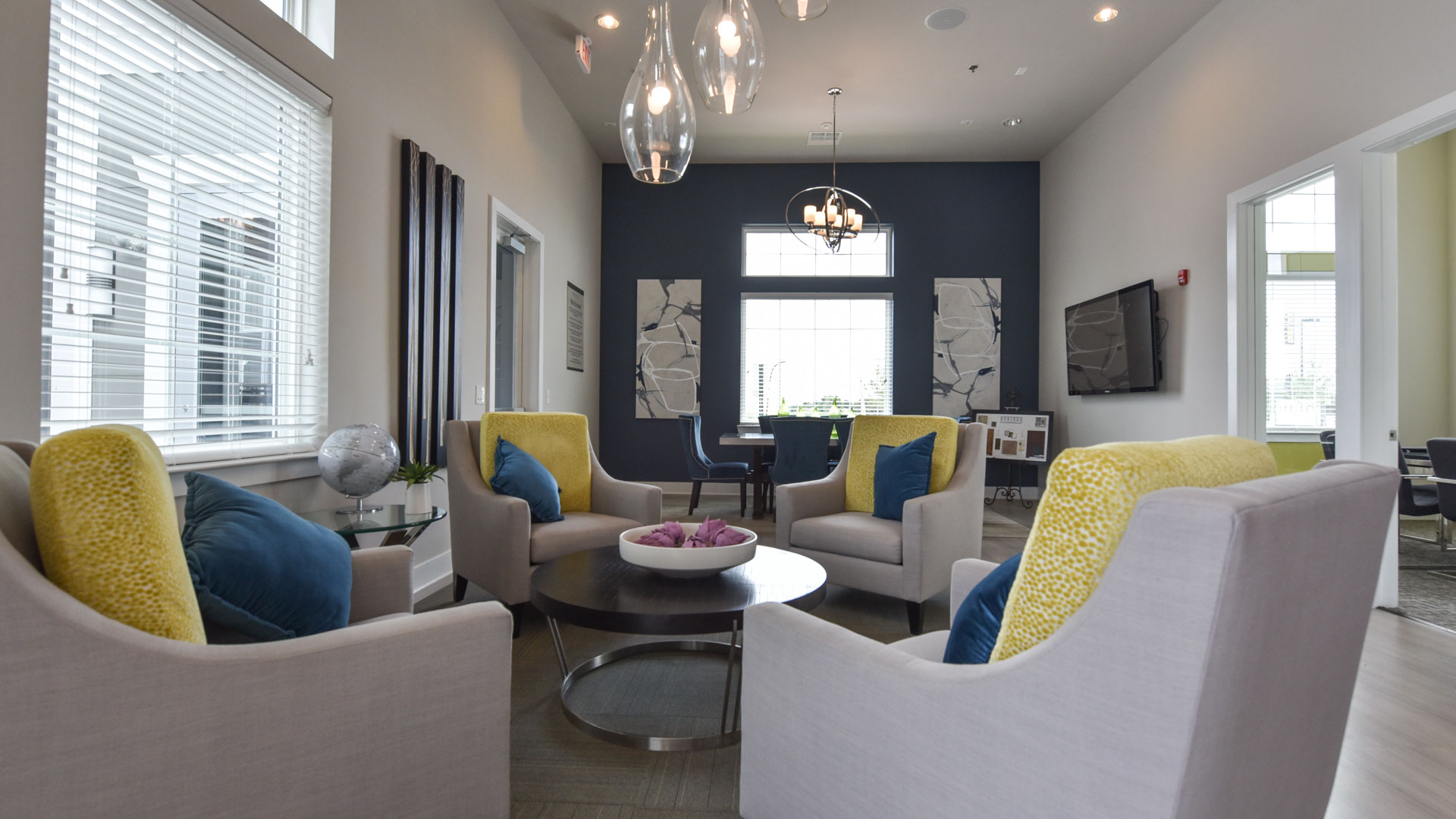 Photos of Springs at Orchard Road in North Aurora, IL